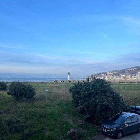 Mon Balcon Face A La Mer - Les Marinas Deauville Luaran gambar